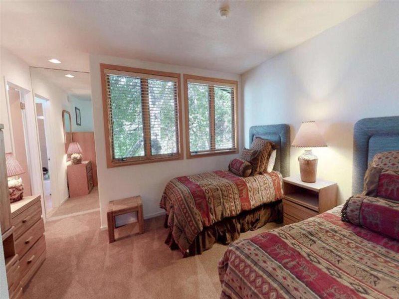 قرية سنوماس Tamarack Townhomes - Coraltree Residence Collection المظهر الخارجي الصورة