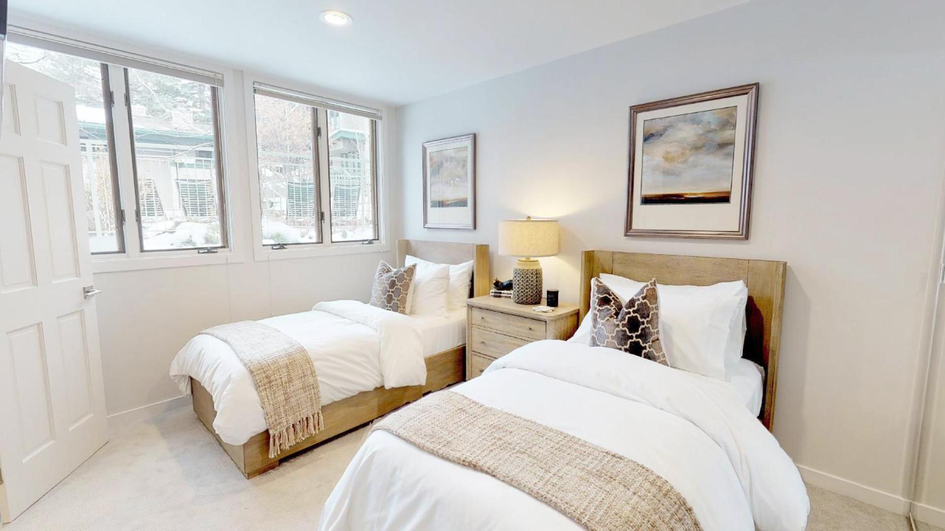 قرية سنوماس Tamarack Townhomes - Coraltree Residence Collection المظهر الخارجي الصورة